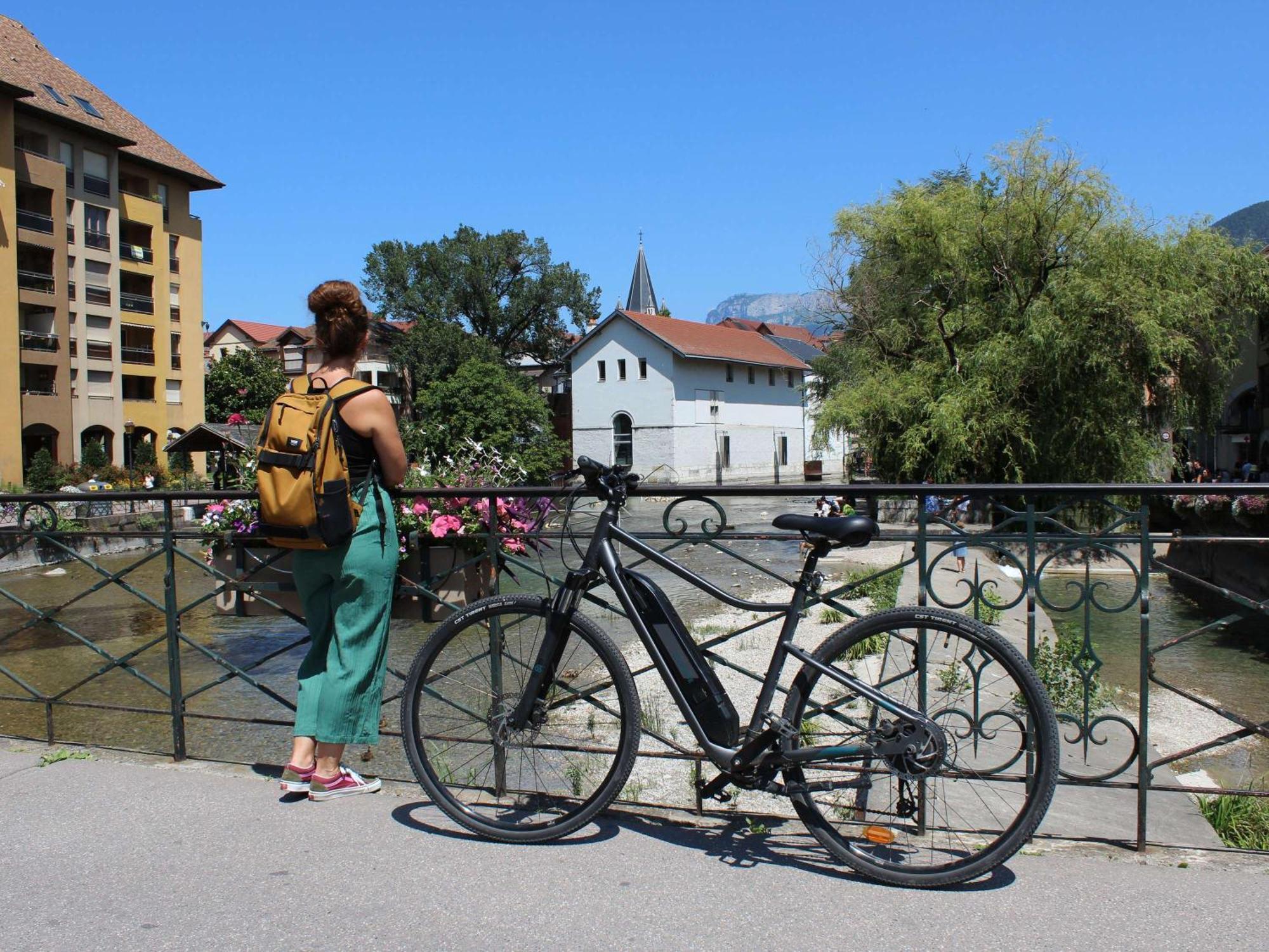 Ibis Annecy Centre Vieille Ville Eksteriør bilde